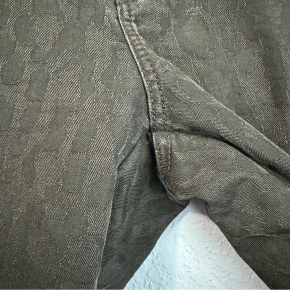 Stella McCartney Black Camo Print Stretch Mid Rise Skinny Jeans - Picture 3 of 9